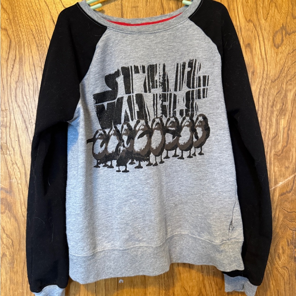 ✨ Star Wars Porgs Sparkly Black Baseball-Style L/S Shirt Kids 8/10